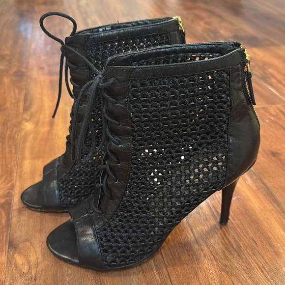 Nine West heels - Picture 3 of 7